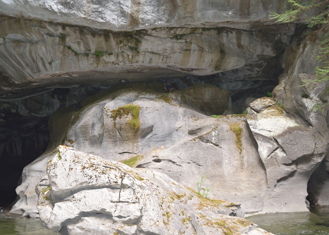 Huson Caves