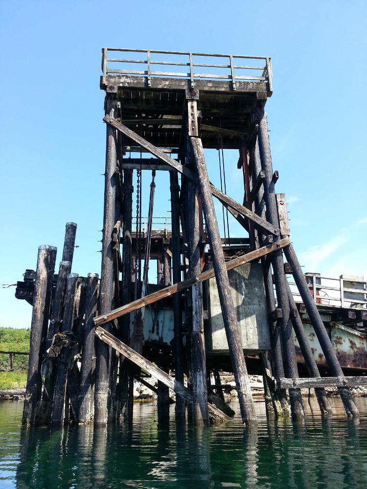 Utah mine docking pier